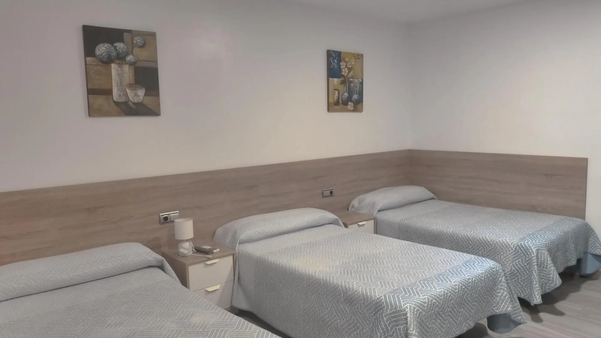 Hostal Casa Fermina- A 2 Horas De Las Pistas De Esqui Trevélez